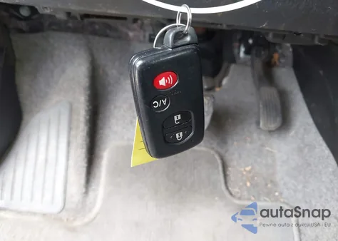 2013 Toyota Prius Plug-In from USA, damaged, VIN JTDKN3DP0D3032342